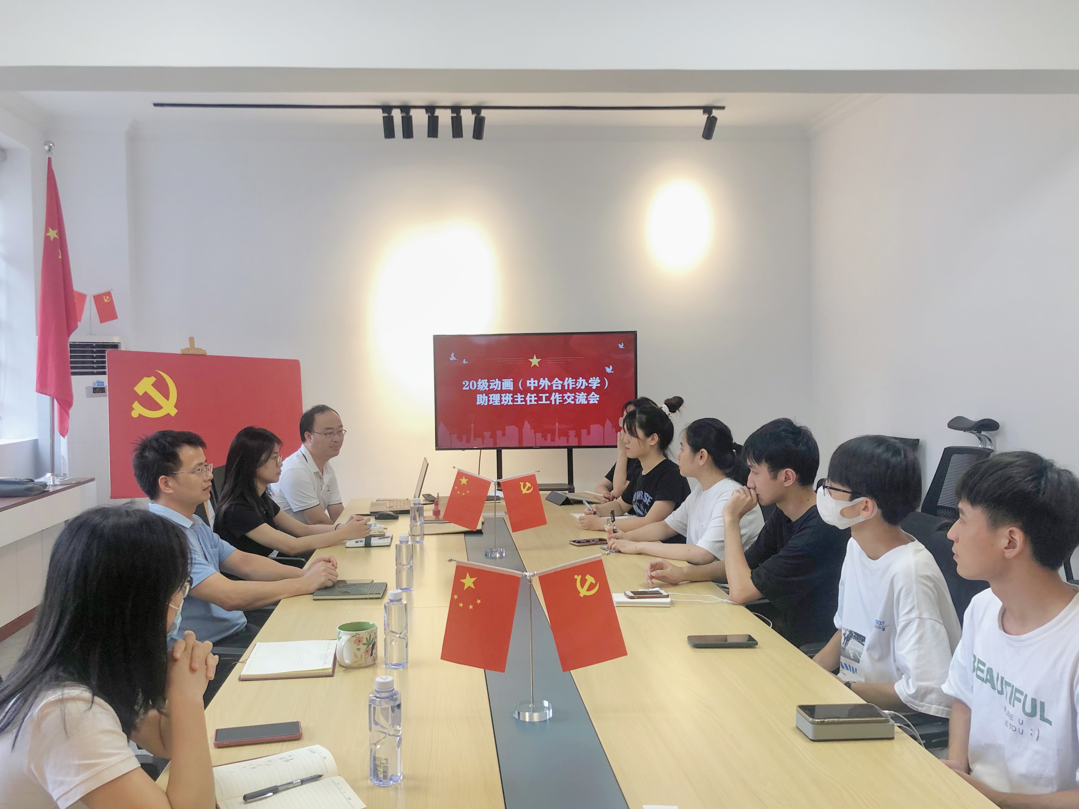 69书吧
顺利完成2020级动画（中印合作办学）搬迁工作